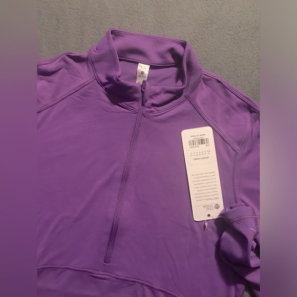 NWT CRZ YOGA Long Sleeve Workout Crop Top - Picture 10 of 14